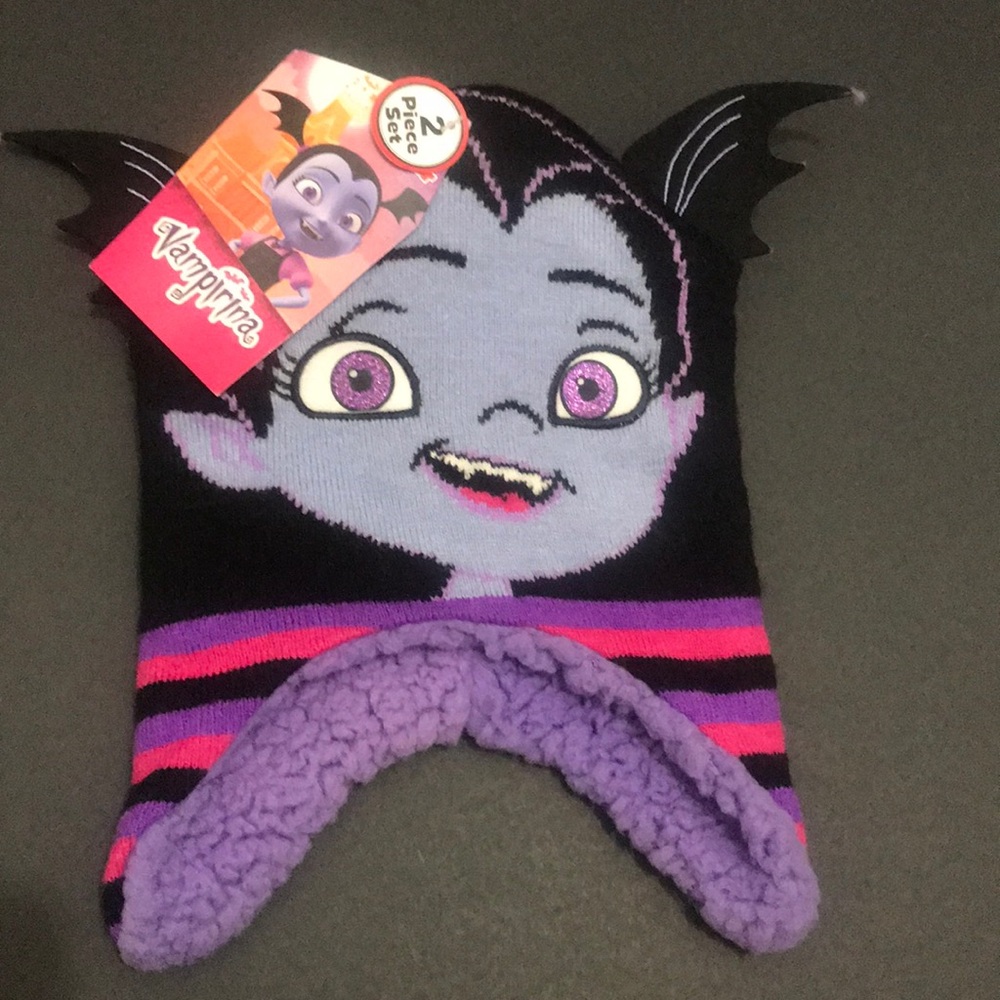 🔥SOLD!🔥Vampirina 2 piece set